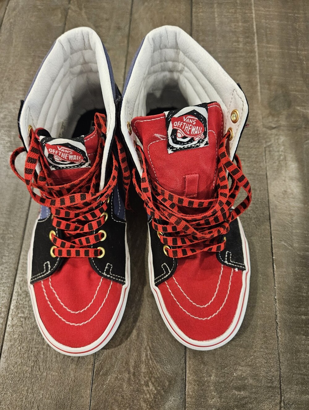 VANS Sk8-Hi x The Nightmare Before Christmas Christmastown Sz 6.5M/8W